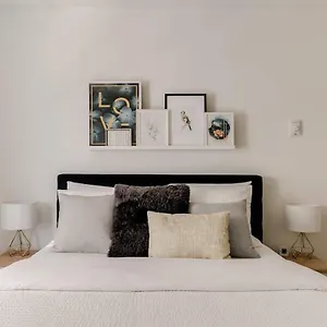 https://sophisticated-long-beach-suite-with-patio-dining-and.topanaheimhotels.com